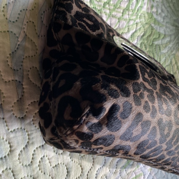 Michael Kors Berkeley Leopard Print Calf hair Clutch - Picture 6 of 10